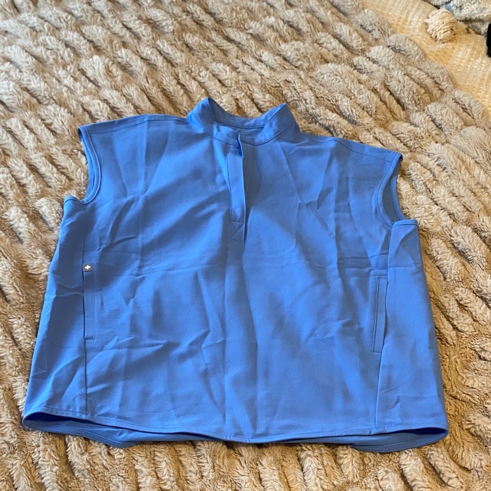 NWT Figs Rafaela Top